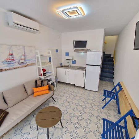 La Maisonnette Bleue Empuriabrava Kültér fotó