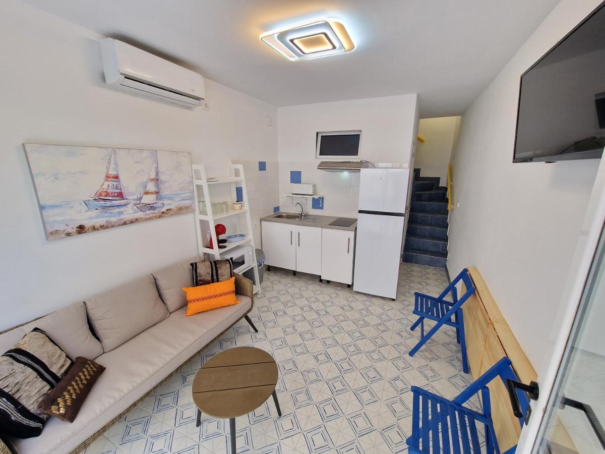 La Maisonnette Bleue Empuriabrava Kültér fotó
