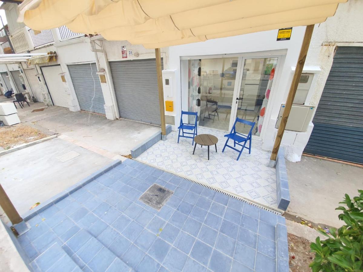 La Maisonnette Bleue Empuriabrava Kültér fotó