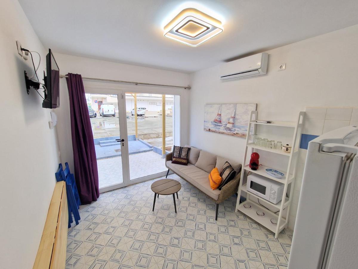 La Maisonnette Bleue Empuriabrava Kültér fotó